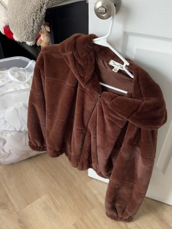 Cozy Hooded Faux Fur Teddy Jacket - Brown - Picture 1 of 2